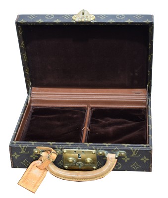 Lot 180 - A Louis Vuitton 'Boite Bijoux' jewellery box/case
