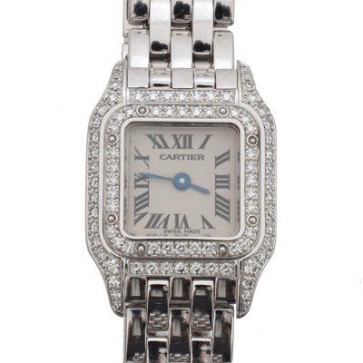 Lot 104 - An 18ct gold Cartier Panthère Mini quartz wristwatch, ref. 2363.
