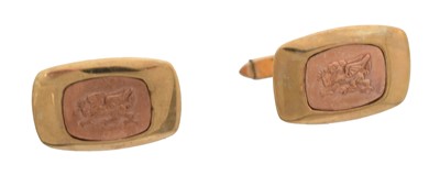 Lot 78 - A pair of 9ct gold cufflinks by Clogau.