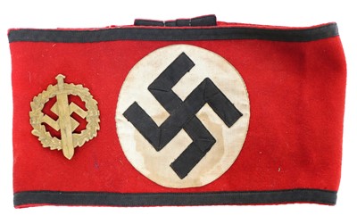 Lot 182 - German WWII Third Reich arm band, also a...