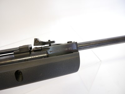 Lot 93 - Crossman Shadowmatic .22 air rifle, serial...