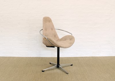 Lot 295 - 'Space Age'-Type Swivel Chair