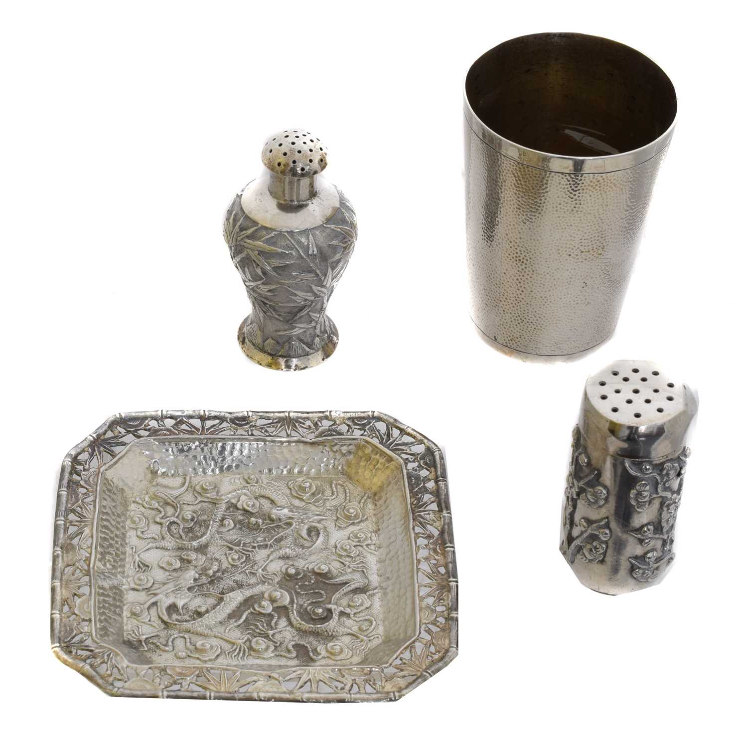 Lot 67 - A selection of Chinese export silver.