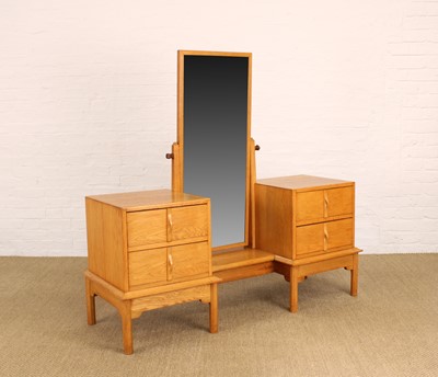 Lot 277 - Gordon Russell Ltd., Broadway