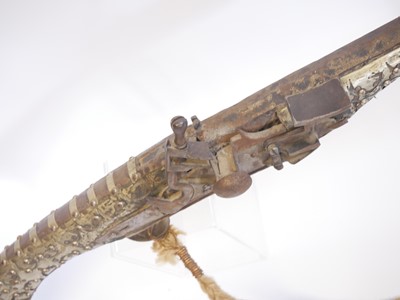 Lot 31 - North African Snaphaunce lock musket or Kabyle,...