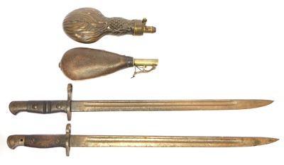 Lot 195 - P.1907 pattern Lee Enfield bayonet and a P14...