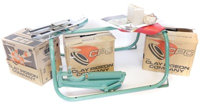 Lot 689 - Almost new Bowman sit on clay pigeon trap with...