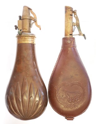 Lot 88 - Sykes patent powder flask, fitted with a...