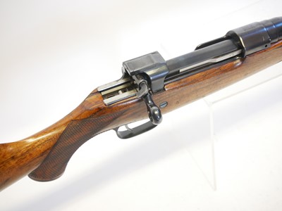 Lot 256 - A fine Ross M.1910 .280 straight pull sporting...
