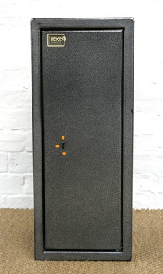 Lot 450 - Boxx steel pistol cabinet, with an internal...