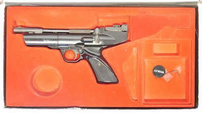 Lot 202 - Boxed Webley Hurricane .22 air pistol. No...