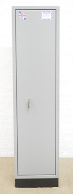 Lot 696 - Brattonsound steel gun cabinet, with internal...