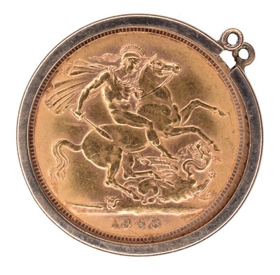 Lot 85 - Queen Elizabeth II, Sovereign, 1968 set in a 9ct gold ring mount.