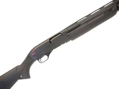 Lot 554 - Winchester 12 bore SXP pump action shotgun,...