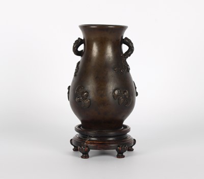Lot 87 - A Chinese Qing Dynasty Bronze 'Five Bats (五隻蝙蝠)' Vase