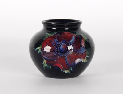 Lot 115 - A Small "Anemone" Vase by Moorcroft