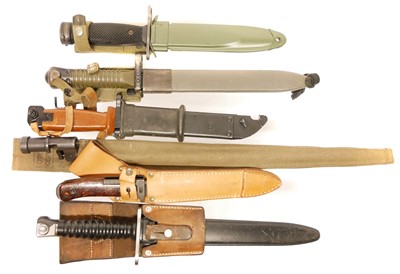 Lot 274 - Six bayonets and scabbards, to include those...