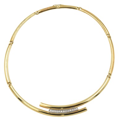 Lot 116 - An Italian 18ct gold, platinum and diamond "giracollo" necklace