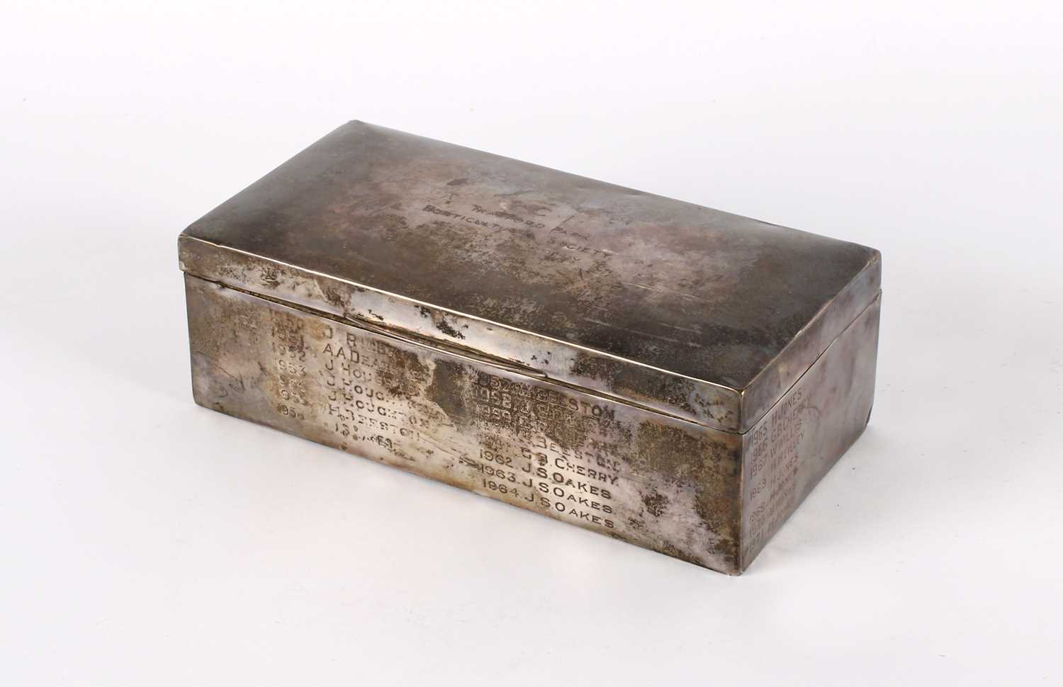 Lot 58 - An Elizabeth II Silver Presentation Cigarette Box
