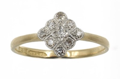 Lot 108 - An 18ct gold and diamond Art Deco cluster ring