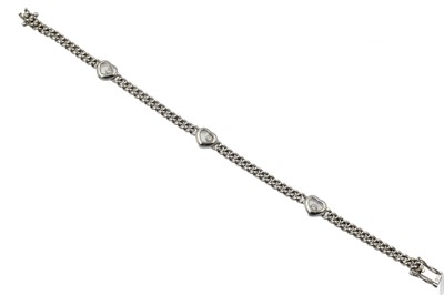Lot 89 - An 18ct white gold Chopard 'Happy Diamond' bracelet