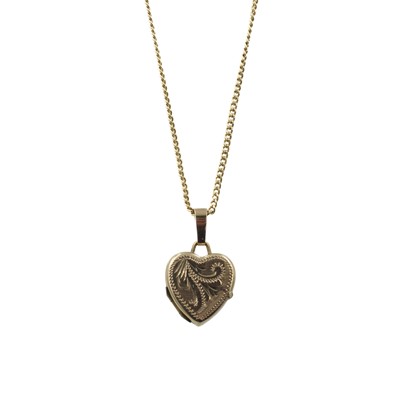 Lot 284 - A 9ct gold heart locket pendant
