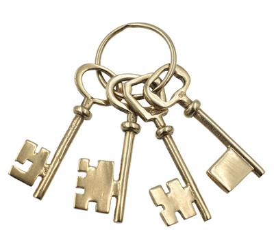 Lot 291 - A 9ct yellow gold set of miniature keys