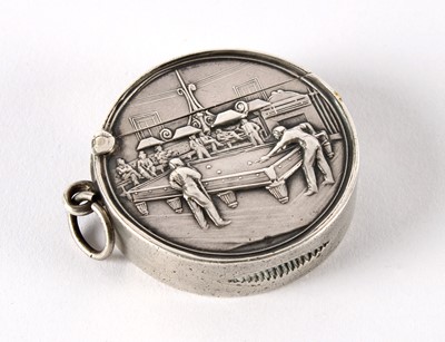 Lot 56 - A Rare Edwardian Novelty Silver 'Billiards' Vesta Case