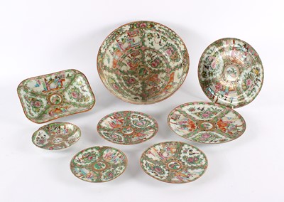 Lot 101 - A Collection of Chinese Canton 'Rose Medallion' Ware