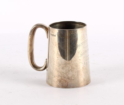 Lot 8 - An Edwardian Silver Gun Club Prize Mug