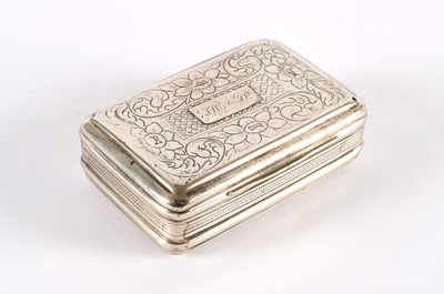 Lot 71 - A George III Silver Snuff Box