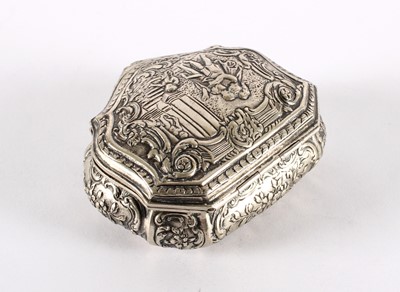 Lot 65 - A 19th Century German Pseudo-Hanau Silver Snuff Box