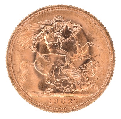 Lot 70 - Queen Elizabeth II, Sovereign, 1963