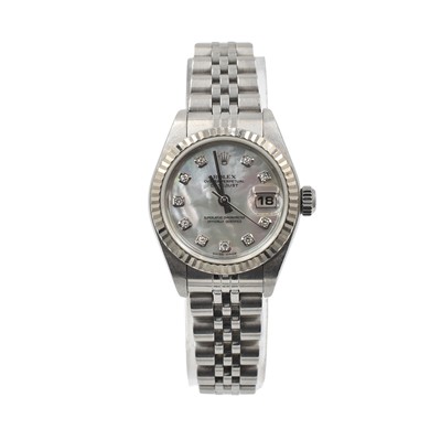 Lot 175 - A ladies Oyster Perpetual Datejust stainless steel Rolex watch