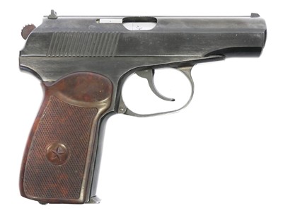 Lot 90 - Deactivated Makarov 9x18mm semi-automatic...