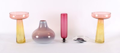 Lot 40 - Group of Studio and Art Glass