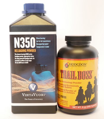 Lot 894 - Vihtavuori N350 powder, 0.5kgs, also a tub of...