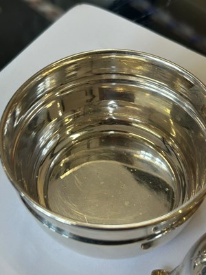 Lot 22 - A George V Silver Tea Strainer and Stand