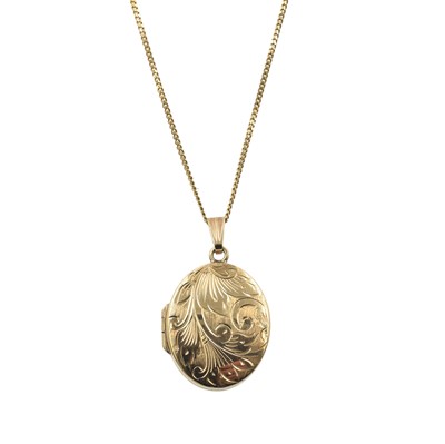 Lot A 9ct yellow gold locket pendant