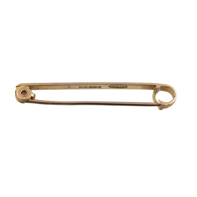 Lot A 9ct gold tie pin