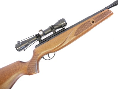 Lot 159 - BSA Lightning .177 air rifle, serial number...