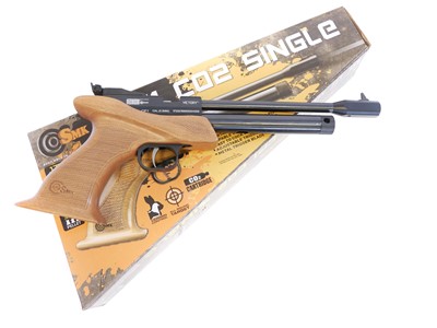 Lot 132 - New ex shop stock SMK Victory CP1 .22 air...