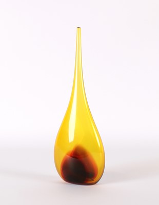 Lot 29 - Steve & Leona Lindars at Sly Glass, Lancashire