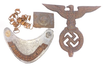 Lot 292 - German Third Reich Feldgendarmerie gorget,...