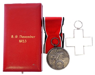 Lot Souval 1940's/1950's produced Blood Order...
