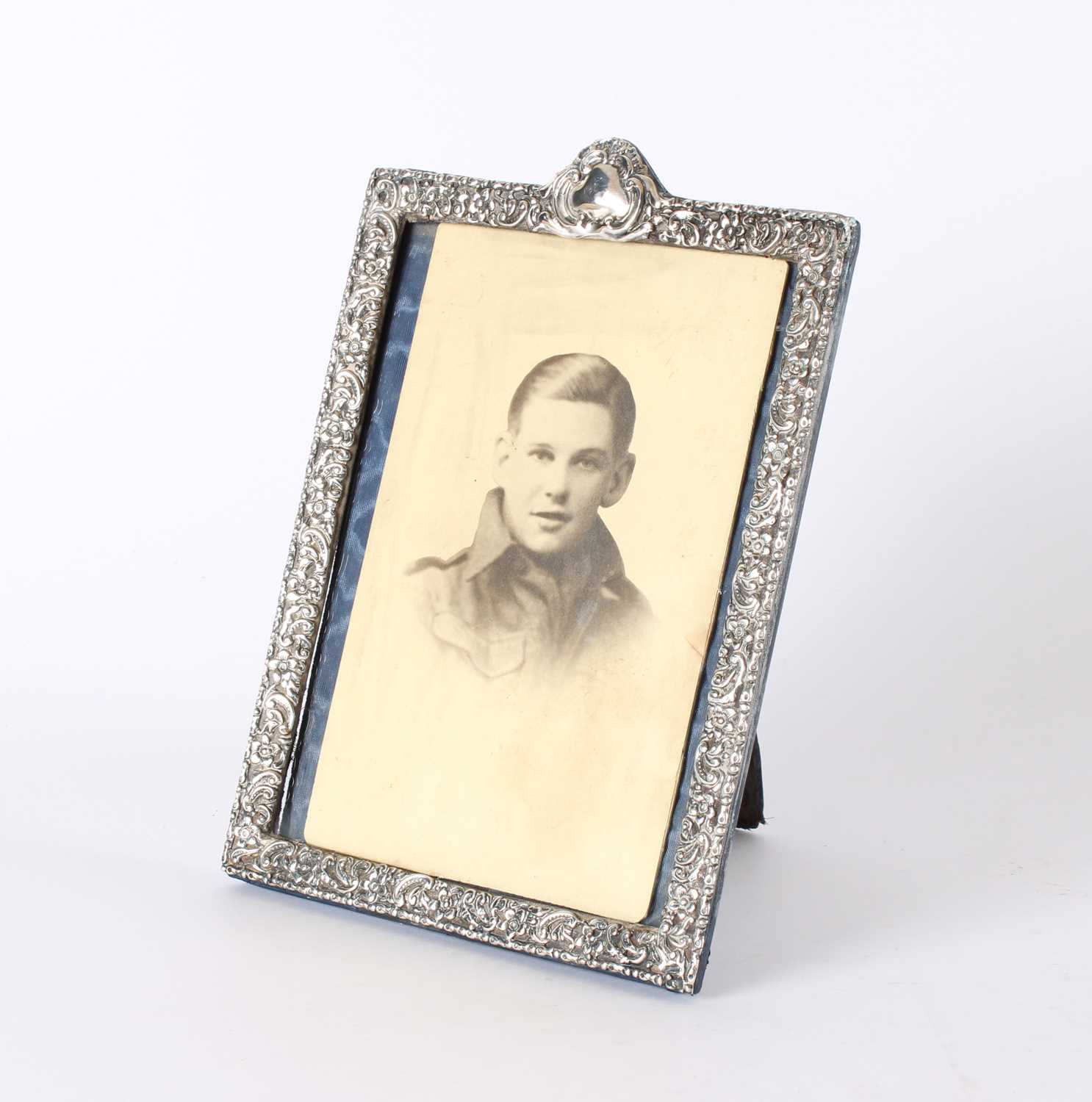 Lot 23 - A Large Edwardian Silver Mounted Photograph Frame