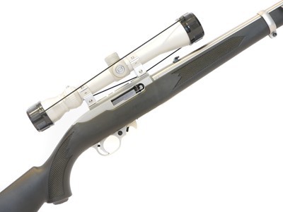 Lot 384 - Ruger 10-22 .22lr semi auto rifle, serial...