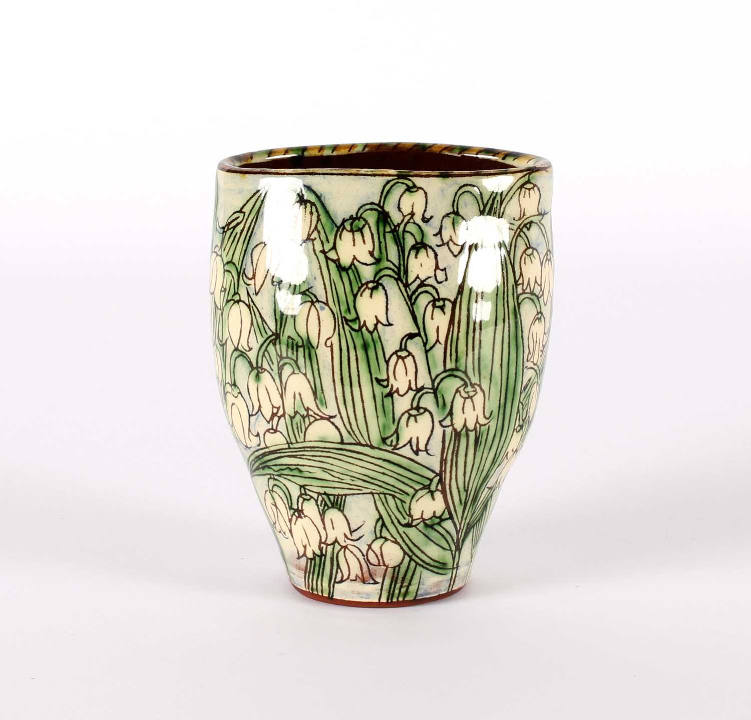 Lot Peter & Margaret Thomas at Tower House Pottery, Tweedmouth