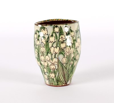 Lot Peter & Margaret Thomas at Tower House Pottery, Tweedmouth