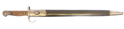 Lot 228 - Hook Quillion P.1907 bayonet and scabbard, the...